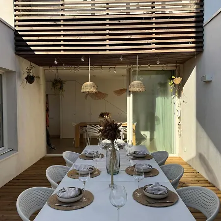 Villa D'architecte Aux Portes De La *